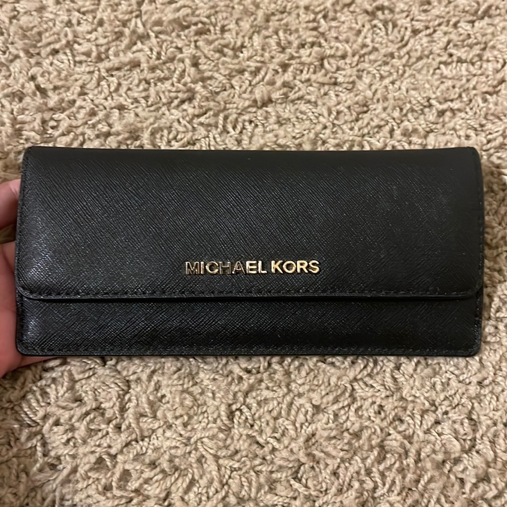 Michael Kors wallet